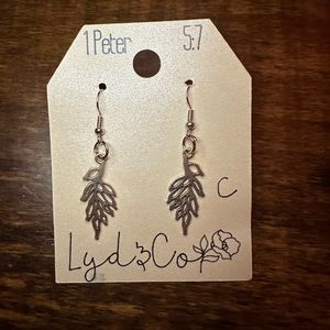 Leaf Earrings